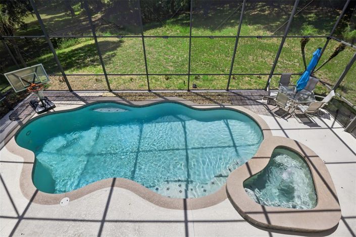Image No.35-6 Bed House for sale
