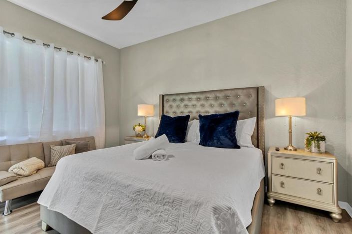 Image No.13-4 Bed House for sale
