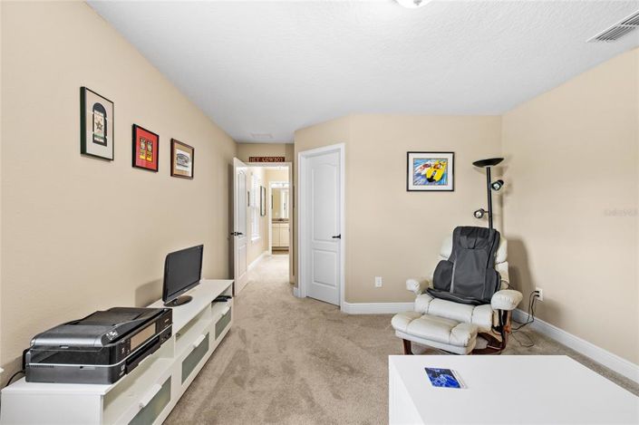 Image No.34-5 Bed House for sale