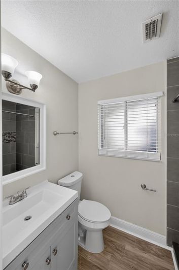 Image No.22-4 Bed House for sale