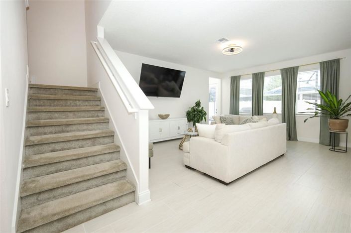 Image No.22-5 Bed House for sale
