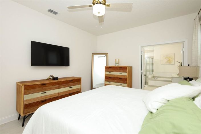 Image No.25-5 Bed House for sale