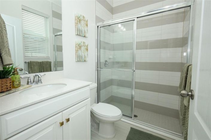 Image No.30-5 Bed House for sale