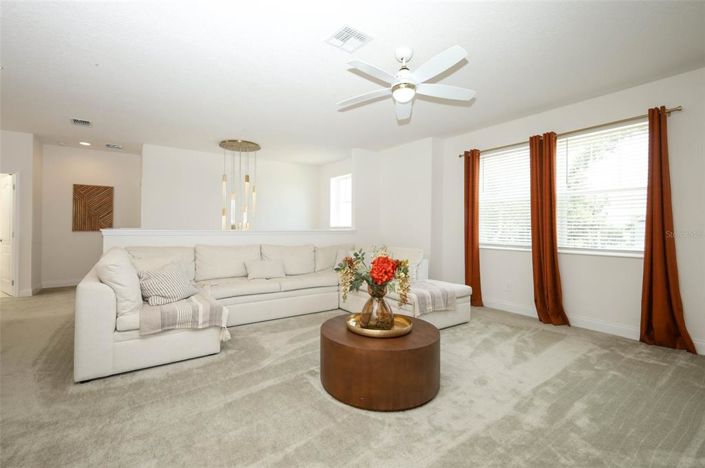 Image No.34-5 Bed House for sale