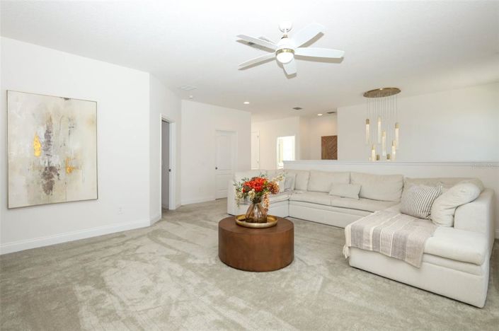 Image No.35-5 Bed House for sale