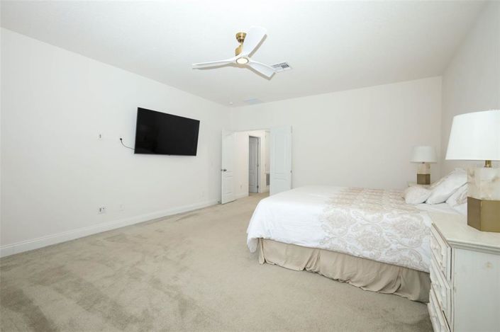 Image No.40-5 Bed House for sale