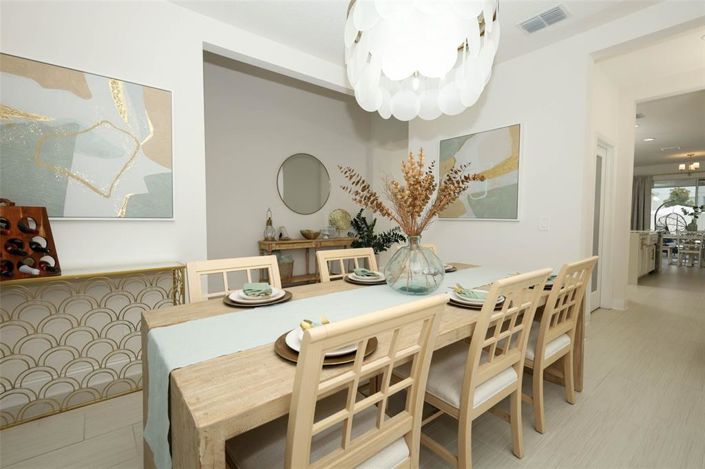 Image No.9-5 Bed House for sale