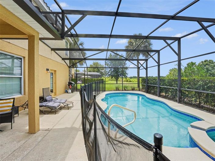 Image No.2-5 Bed House for sale