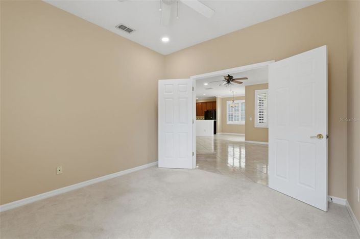 Image No.17-3 Bed House for sale