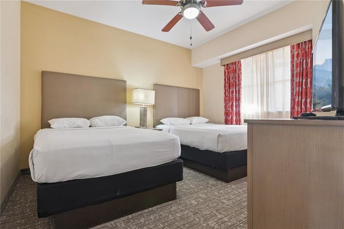 Image No.18-2 Bed Apartment for sale