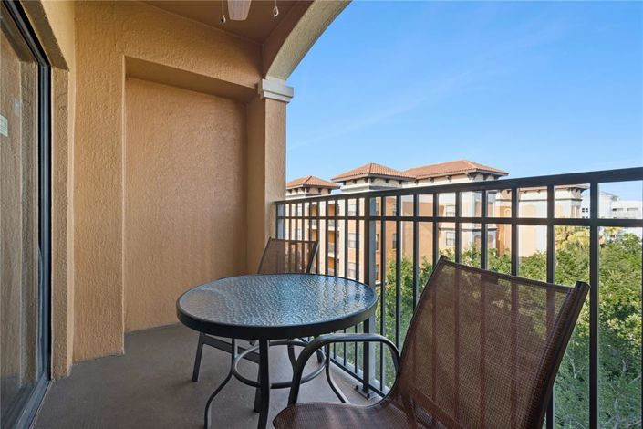 Image No.21-2 Bed Apartment for sale