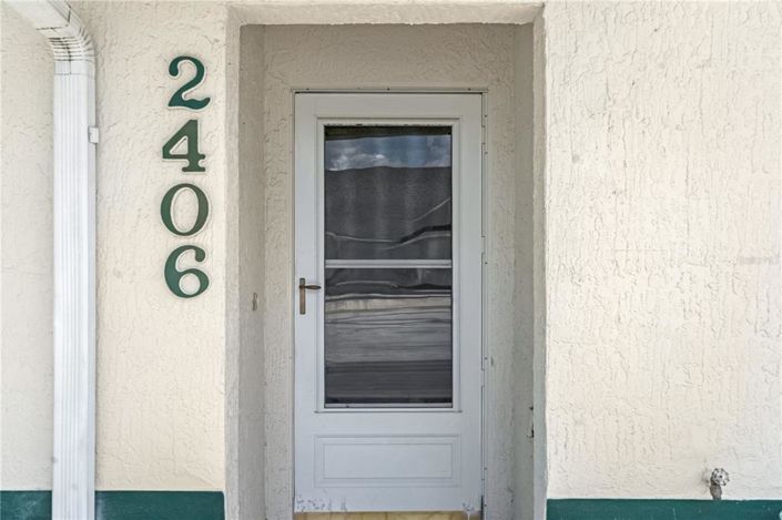 Image No.4-3 Bed Townhouse for sale