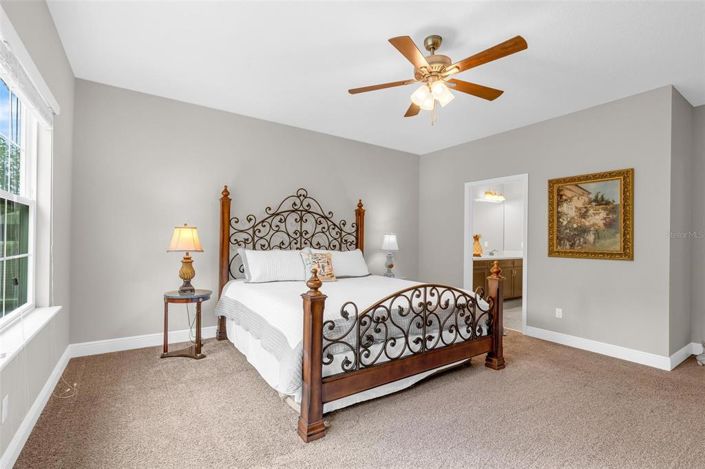 Image No.37-6 Bed House for sale