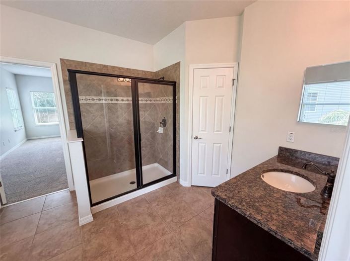 Image No.28-5 Bed House for sale