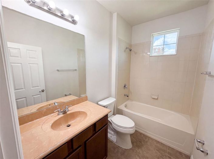 Image No.33-5 Bed House for sale