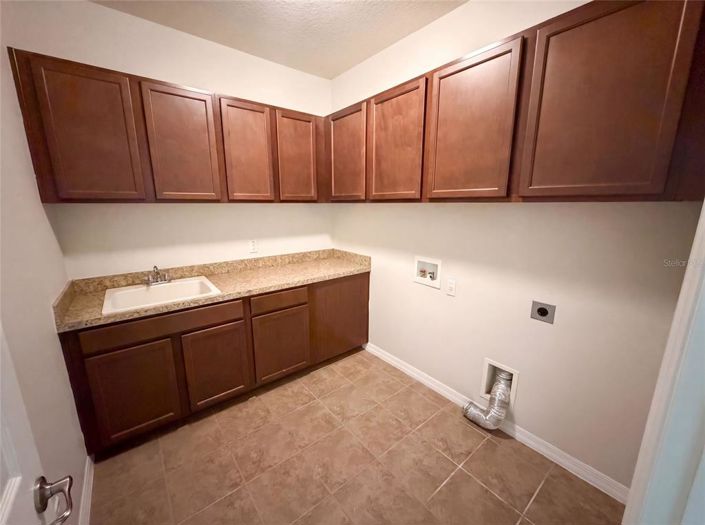 Image No.35-5 Bed House for sale