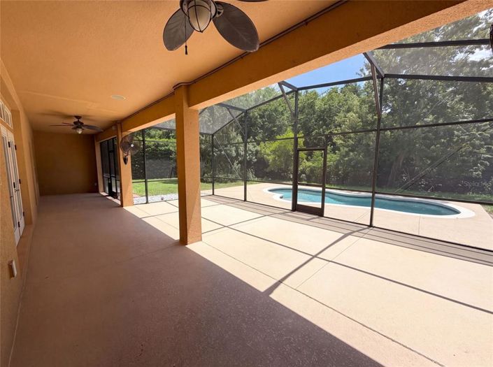 Image No.38-5 Bed House for sale