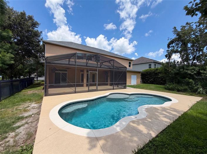 Image No.42-5 Bed House for sale