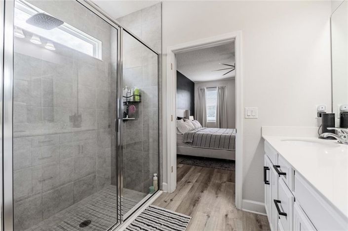 Image No.21-4 Bed House for sale