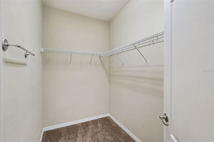 Image No.21-5 Bed House for sale