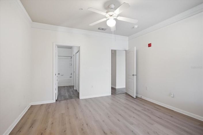Image No.10-1 Bed Apartment for sale