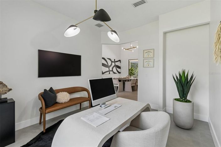 Image No.37-4 Bed House for sale