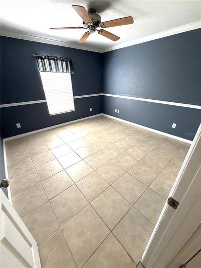 Image No.17-3 Bed House for sale