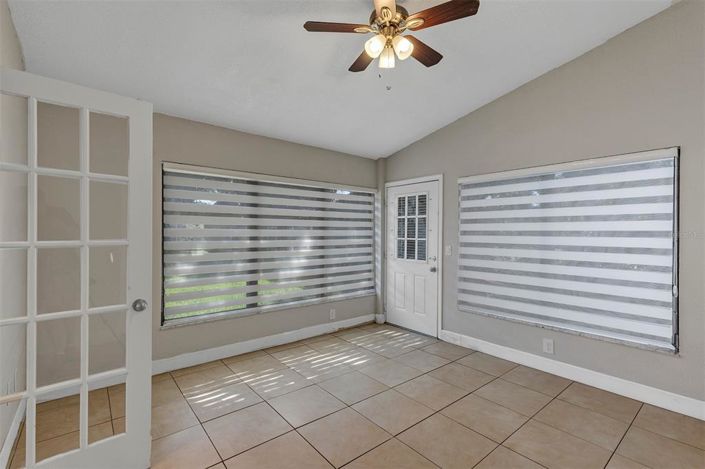 Image No.19-3 Bed House for sale