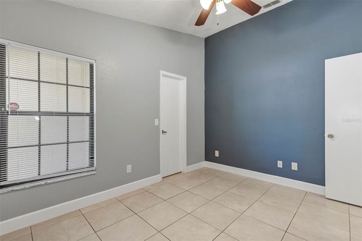 Image No.28-3 Bed House for sale