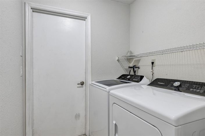 Image No.33-3 Bed House for sale