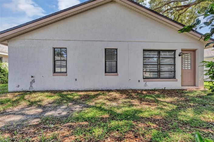 Image No.34-3 Bed House for sale