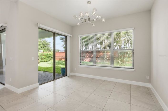 Image No.24-4 Bed House for sale