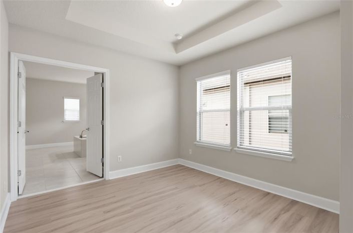 Image No.40-4 Bed House for sale