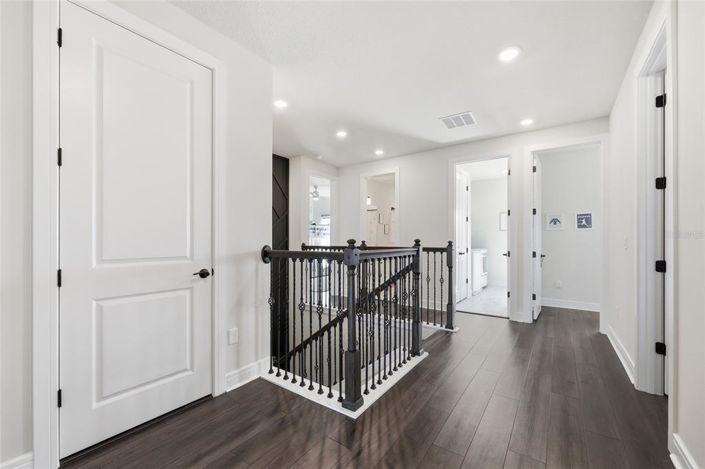 Image No.25-5 Bed House for sale