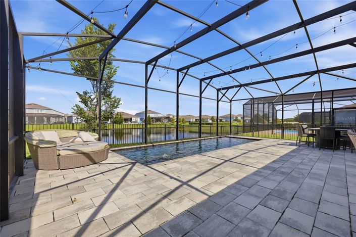 Image No.45-5 Bed House for sale