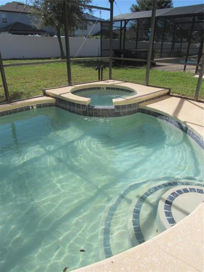 Image No.4-5 Bed House for sale