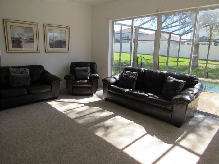 Image No.5-5 Bed House for sale