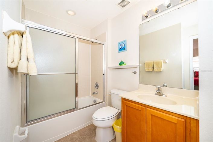 Image No.24-4 Bed House for sale