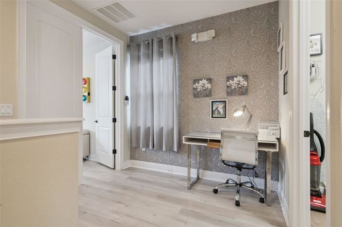 Image No.33-6 Bed House for sale