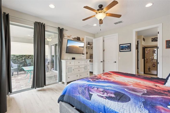 Image No.46-6 Bed House for sale