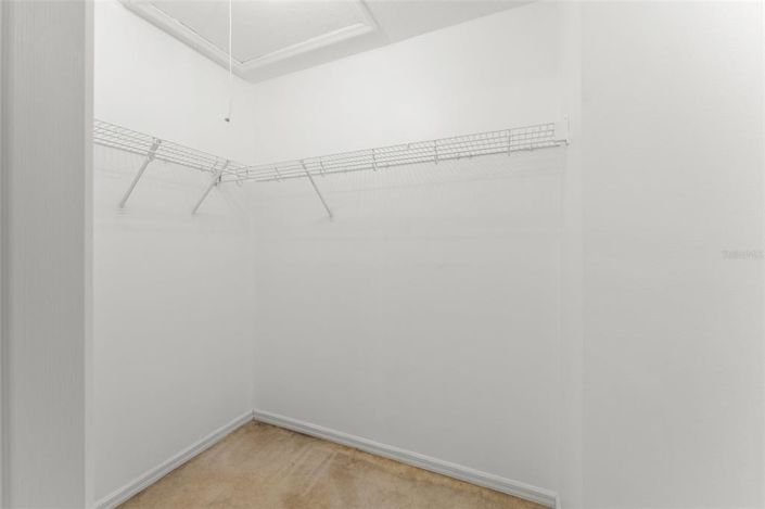 Image No.30-3 Bed House for sale