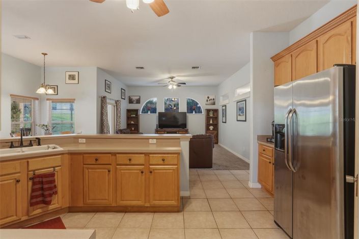 Image No.9-4 Bed House for sale