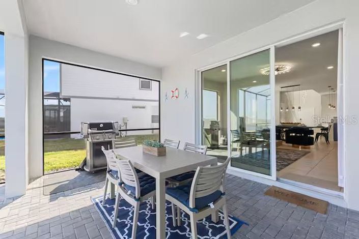 Image No.12-6 Bed House for sale