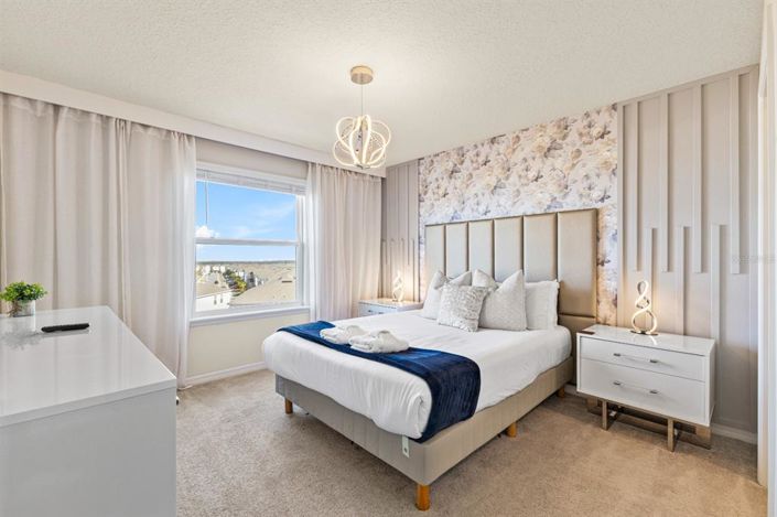 Image No.28-6 Bed House for sale