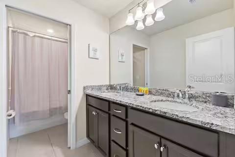Image No.47-6 Bed House for sale