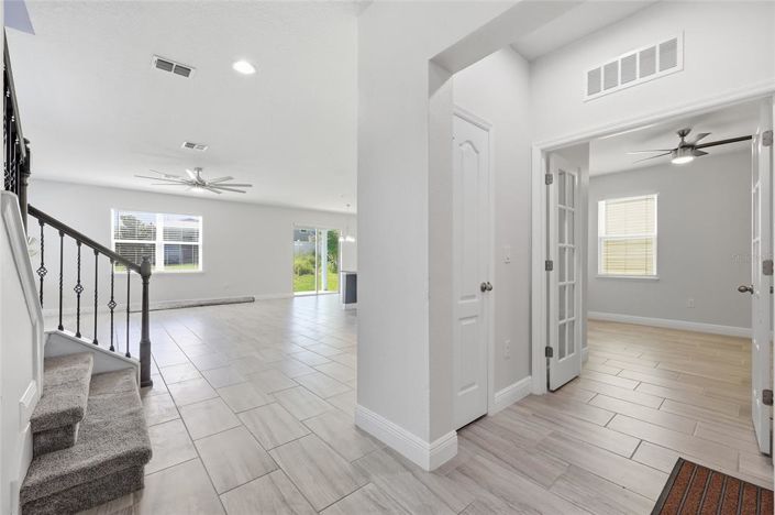Image No.3-5 Bed House for sale