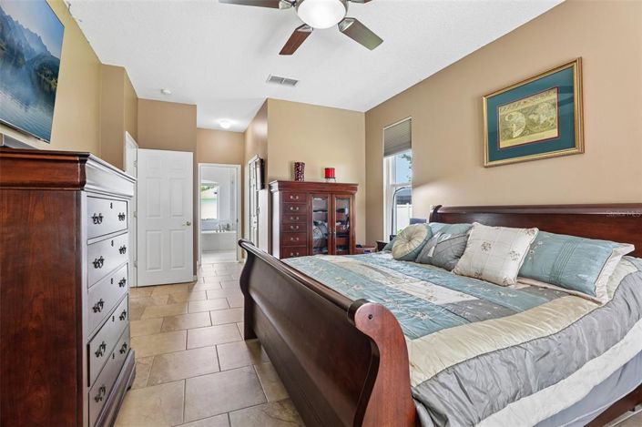 Image No.10-5 Bed House for sale