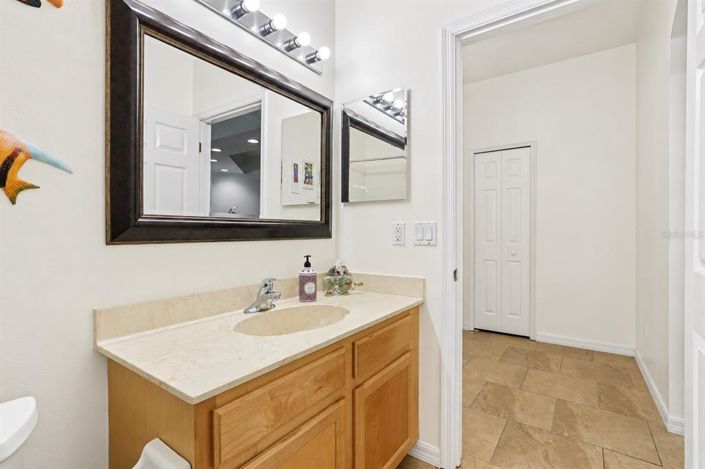 Image No.25-5 Bed House for sale