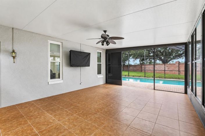 Image No.43-5 Bed House for sale