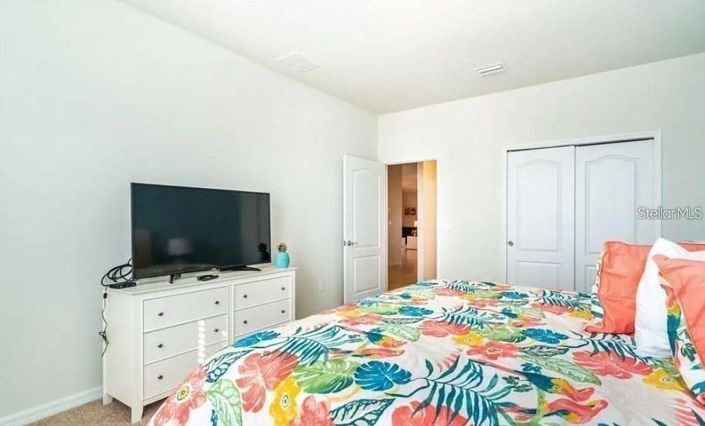 Image No.11-9 Bed House for sale